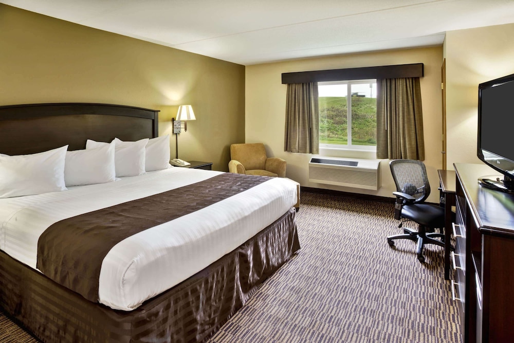 AmericInn by Wyndham Beaver Dam 13/60