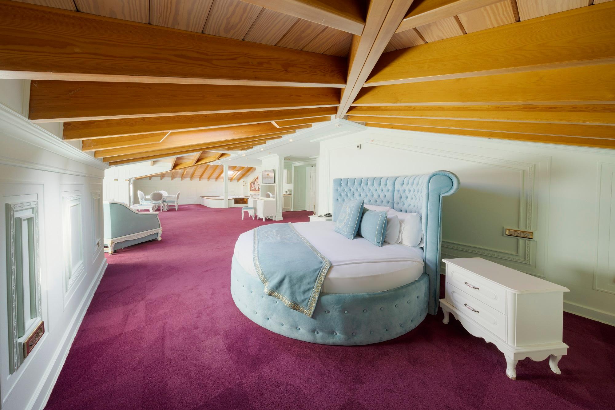Loft, Suite, Hot Tub
