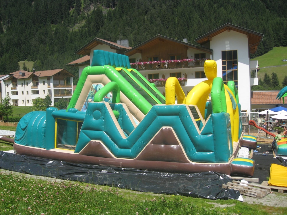 Hotel Bergkristall 41/50