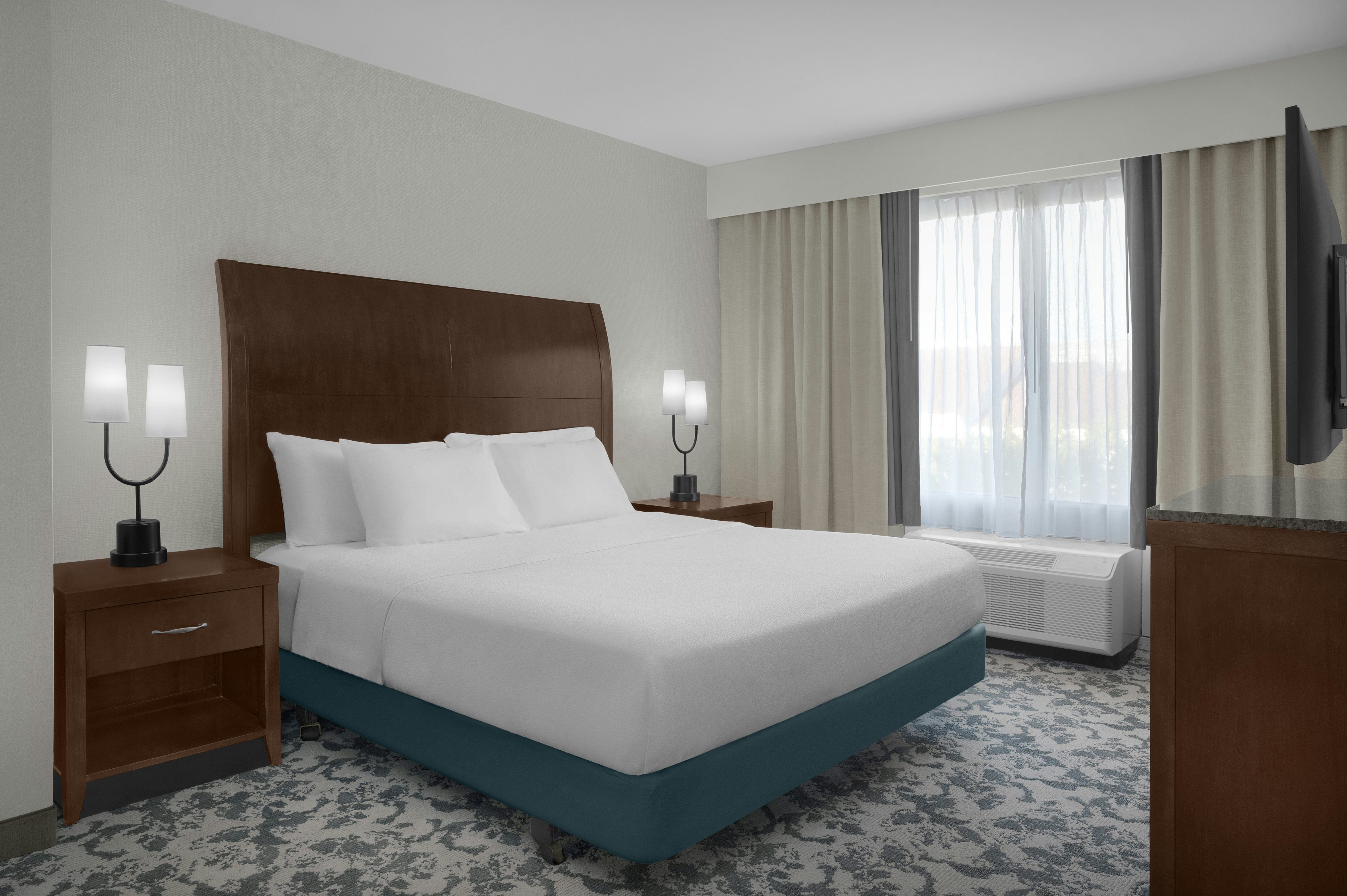 1 Bedroom, Suite, King Bed, Jetted Tub