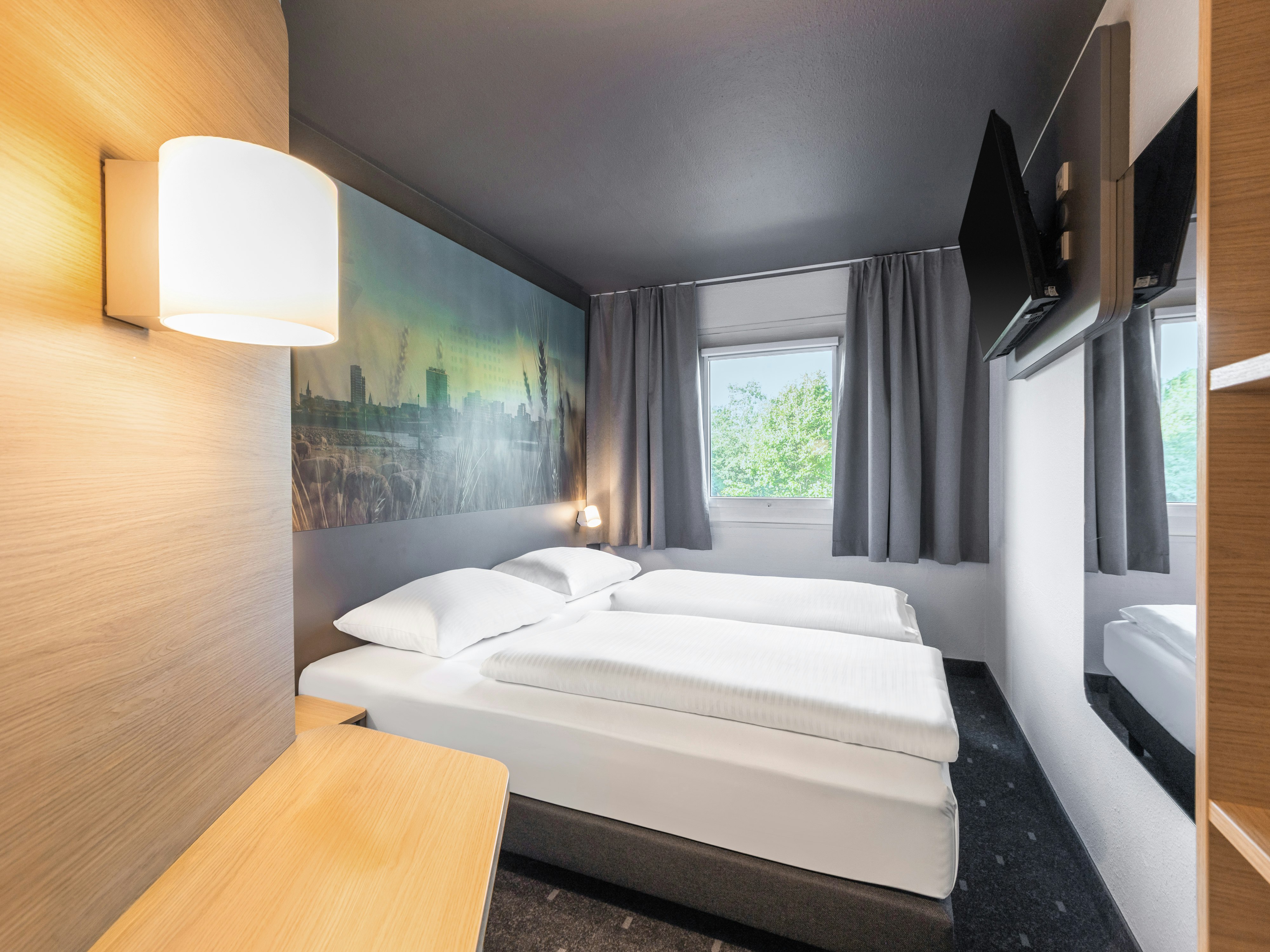Ibis Budget Duesseldorf Airport 61/63