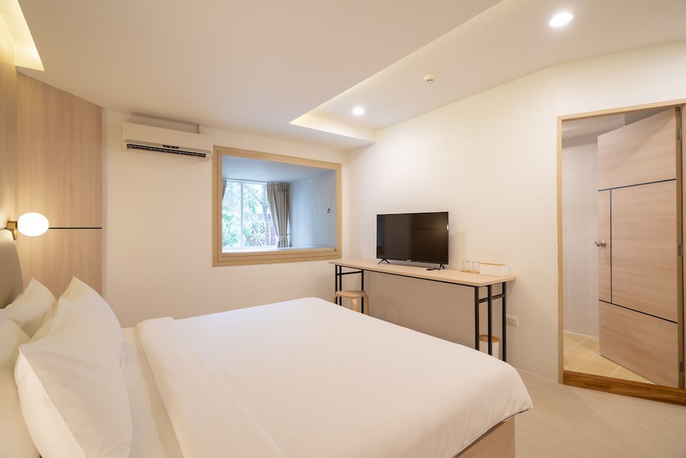 SENIOR, DOUBLE BED