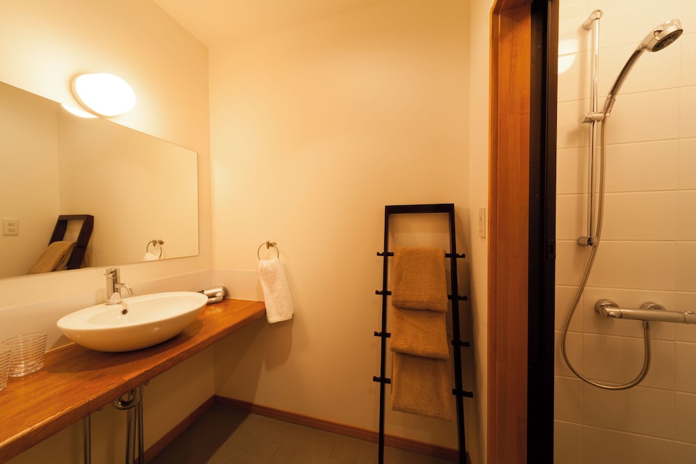 Bears Den Mountain Lodge 49/50