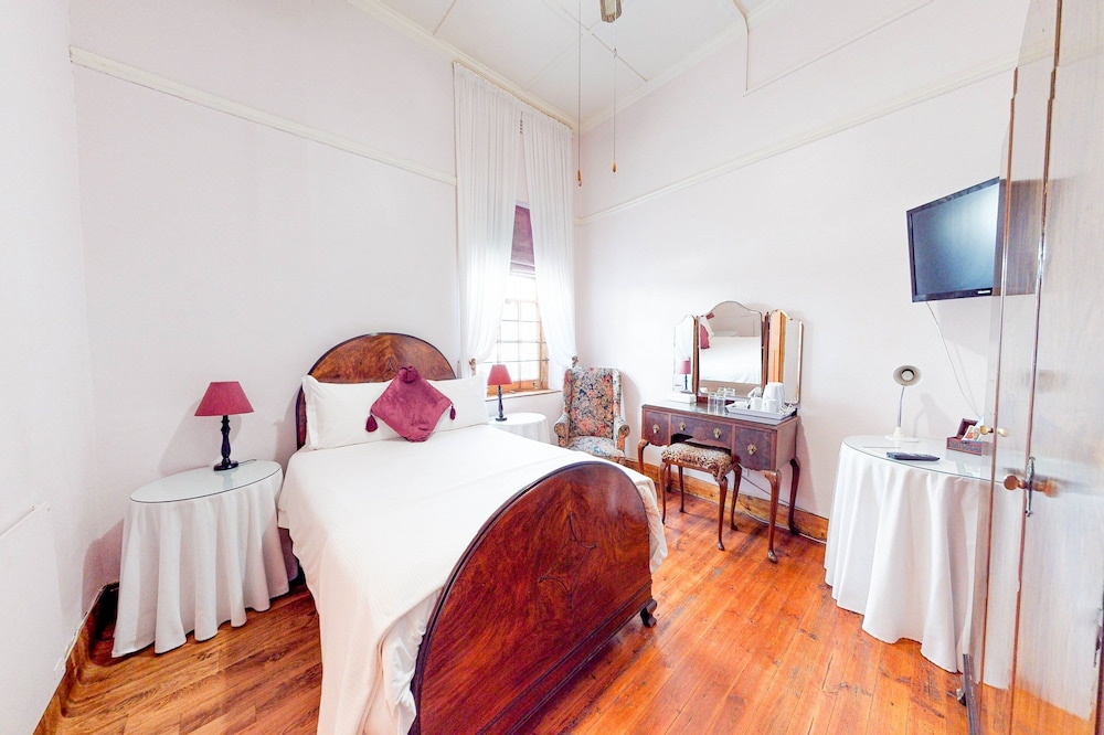 Mountain Manor Guest House 13/50