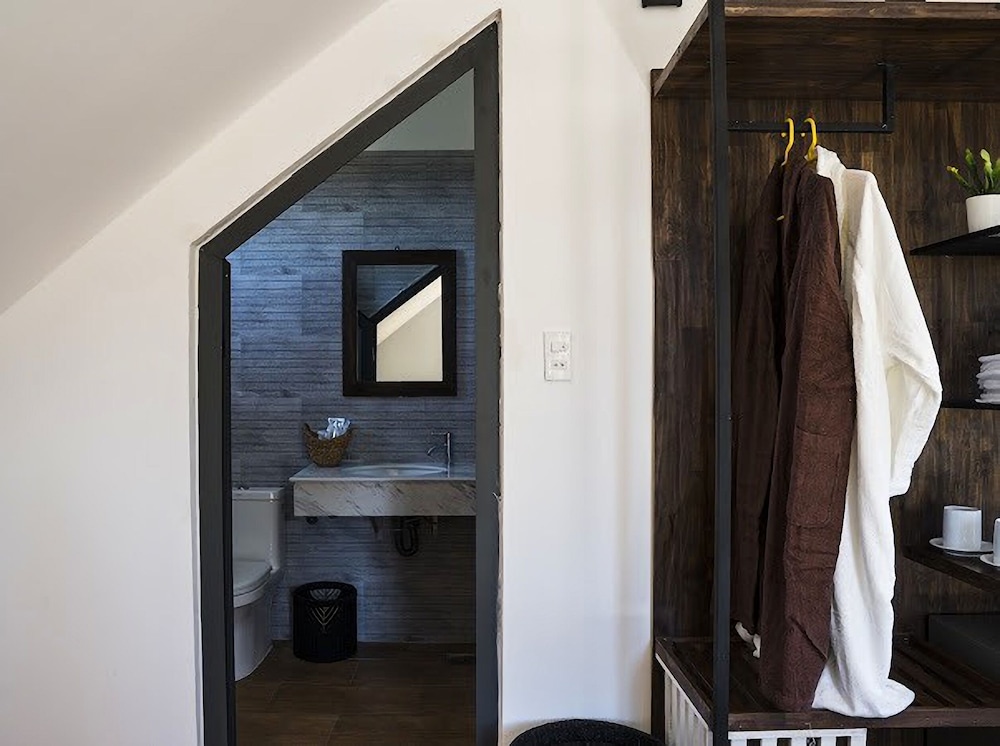 Richy Hotel 7/40