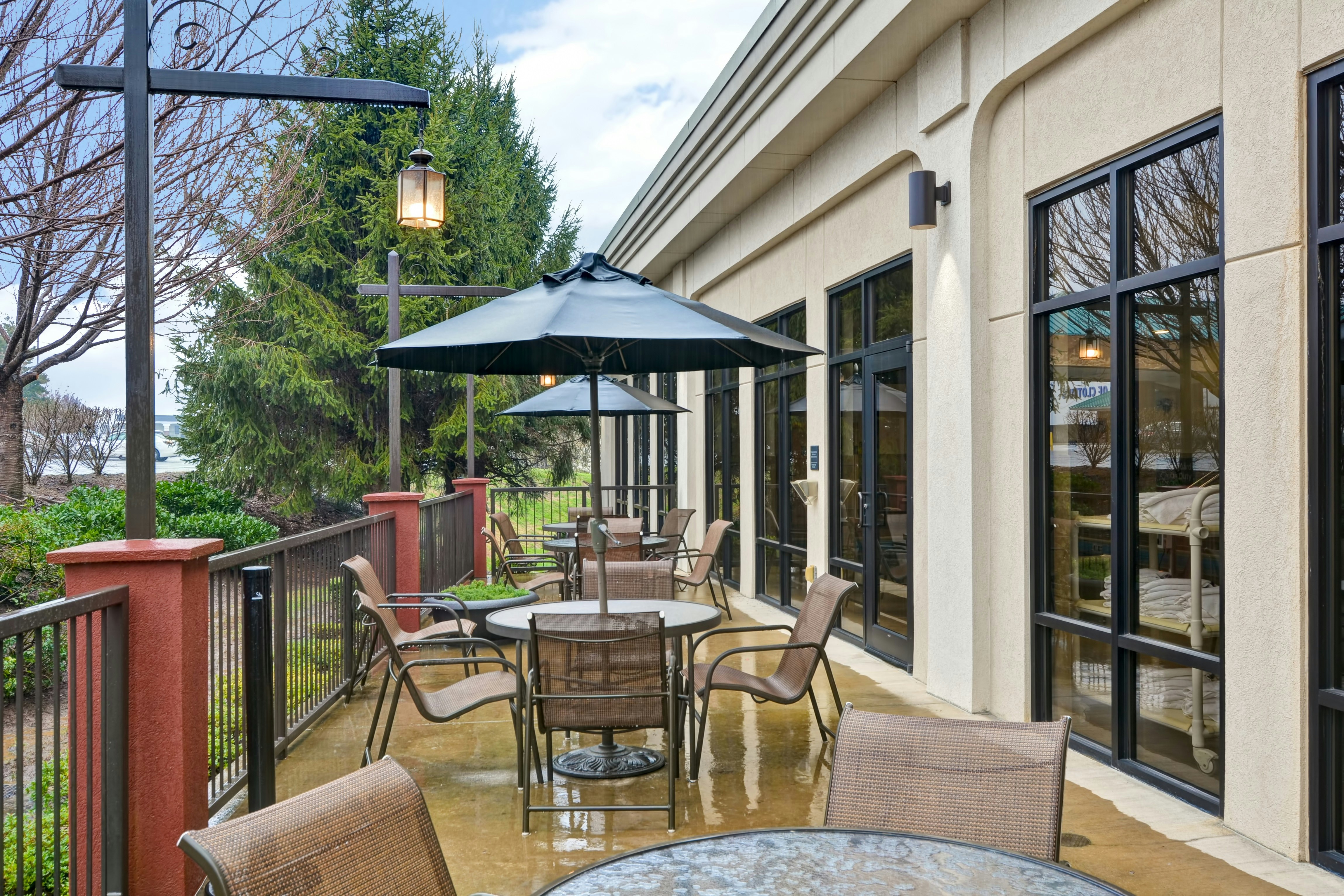 Hampton Inn Hendersonville 28/55