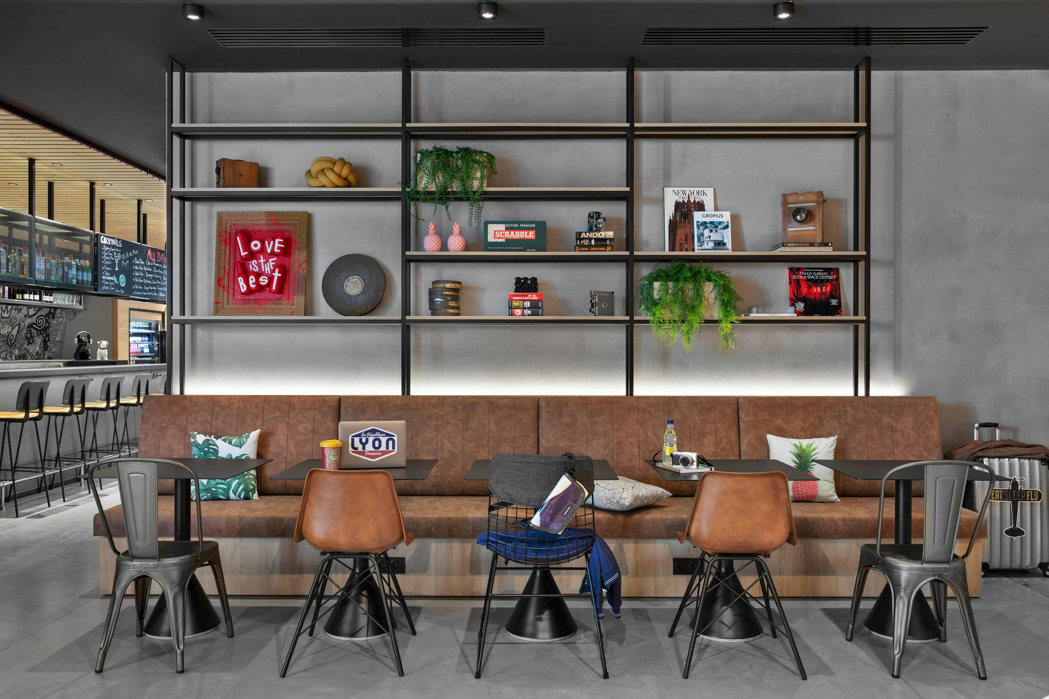Moxy Lyon Airport 18/21