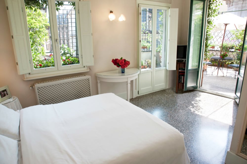 Hotel Antica Locanda Dei Mercanti 24/48