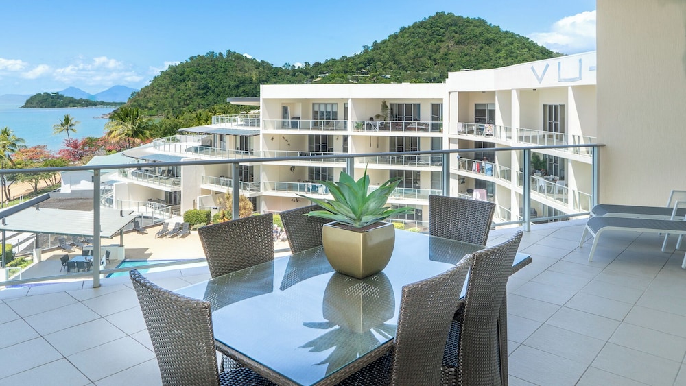 Vue Apartments Trinity Beach 5/50