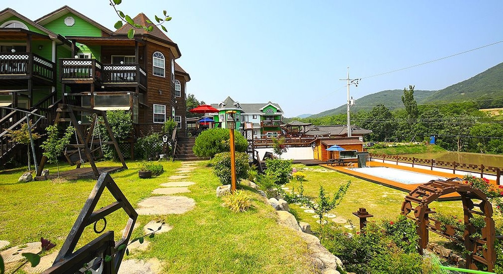 Princess Pension 24/27