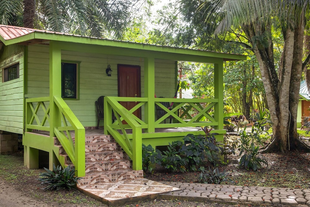 Midas Resort 4/50