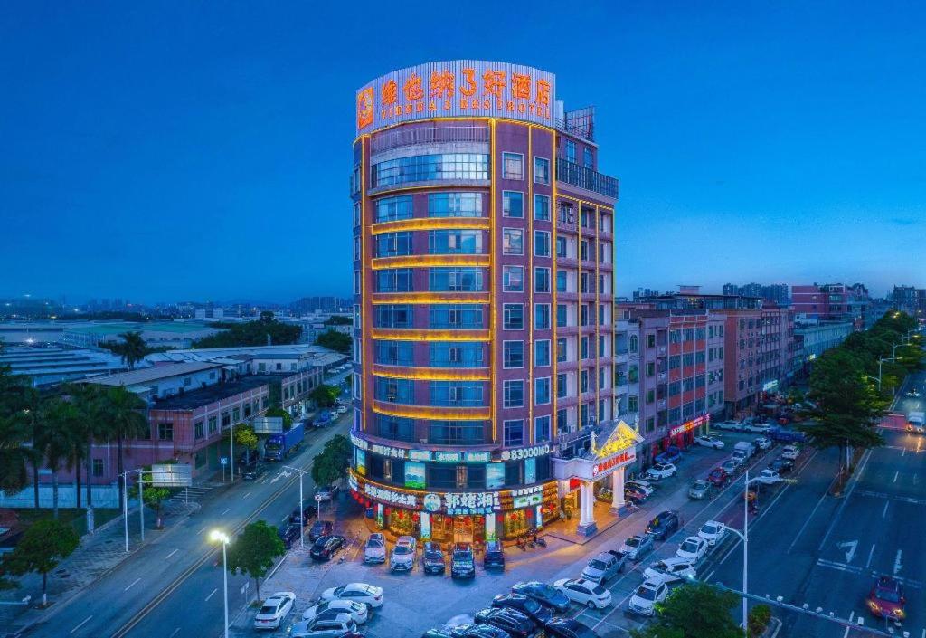 Vienna 3 Best Hotel (Dongguan Liaobu Shida Road) 6/55