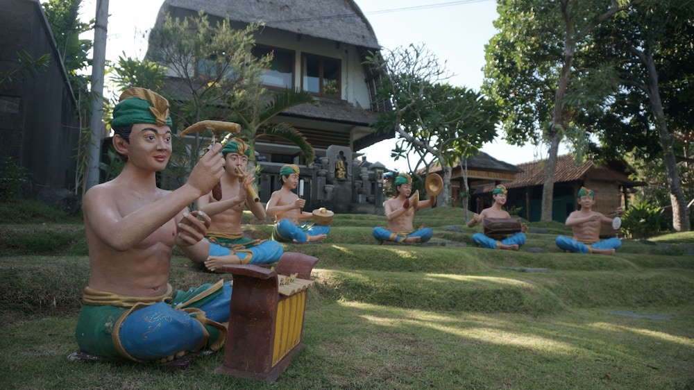 Bumi Linggah the Pratama Villas 55/66