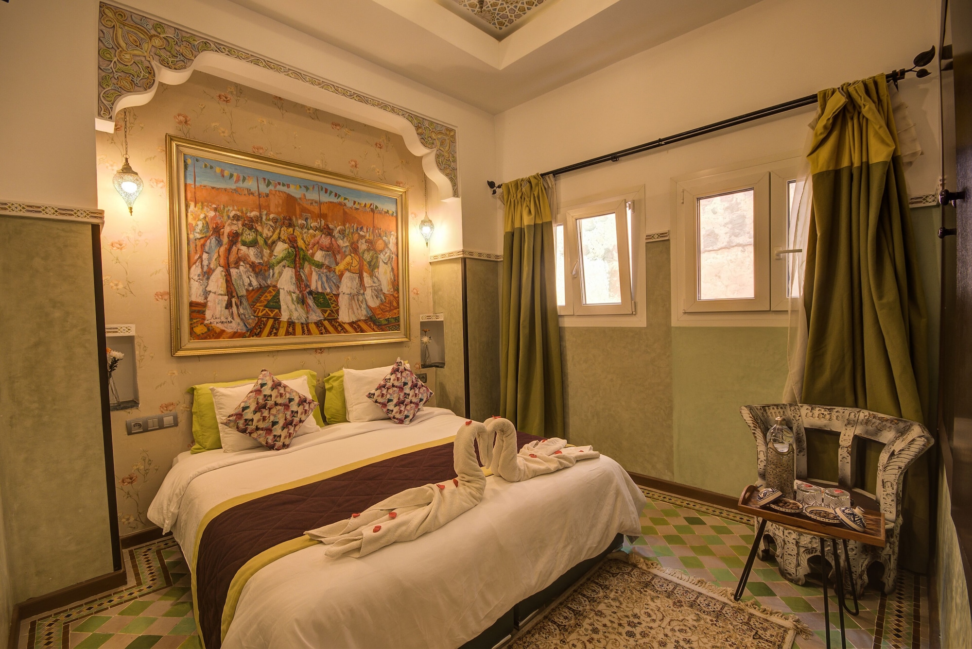 STANDARD, DOUBLE OR TWIN BED