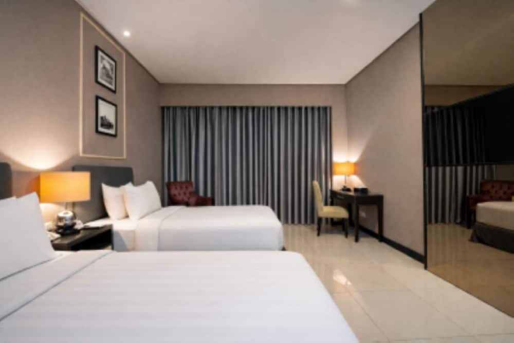 Mirah Hotel 20/65