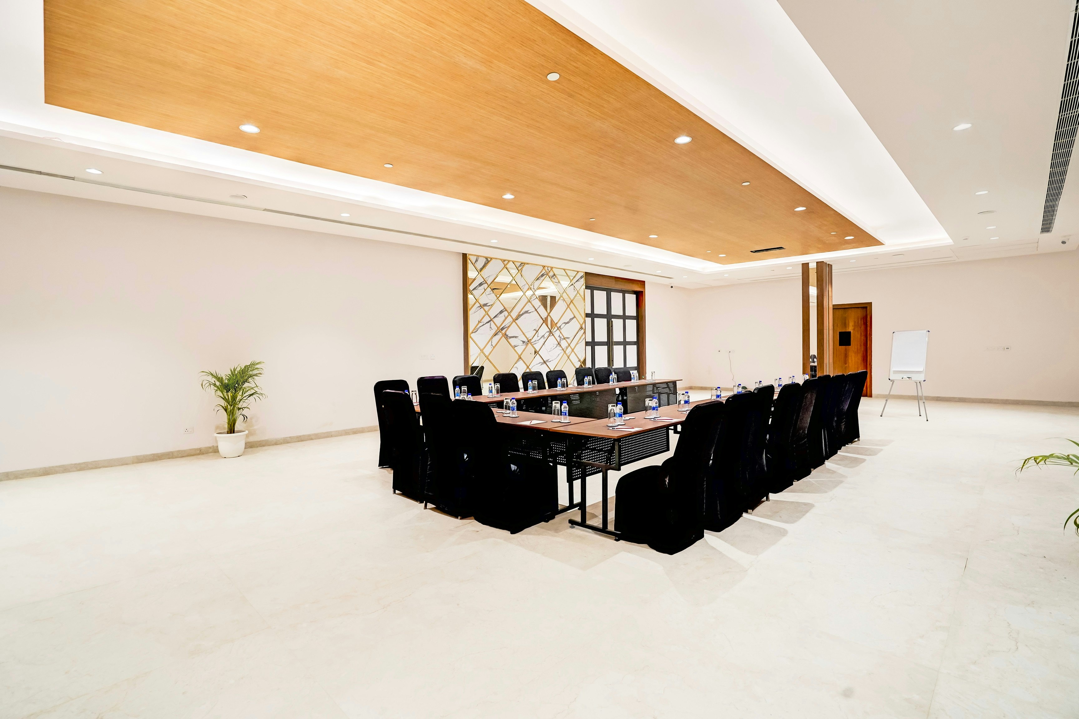 Sunday Resort & Spa Manesar Gurugram 9/51