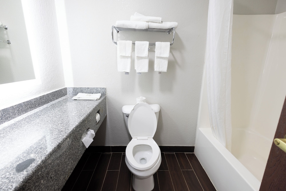 Countryside Inn And Suites 39/40