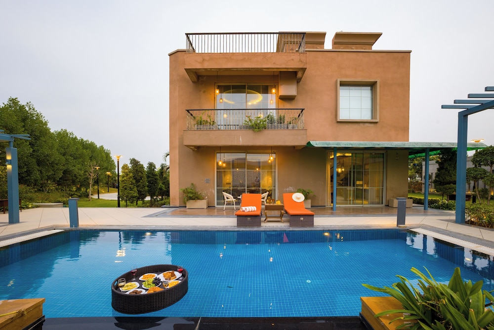 ELIVAAS Noah's Ark 3BHK Villa with Pvt Pool, Garden and Gazebo 7/64