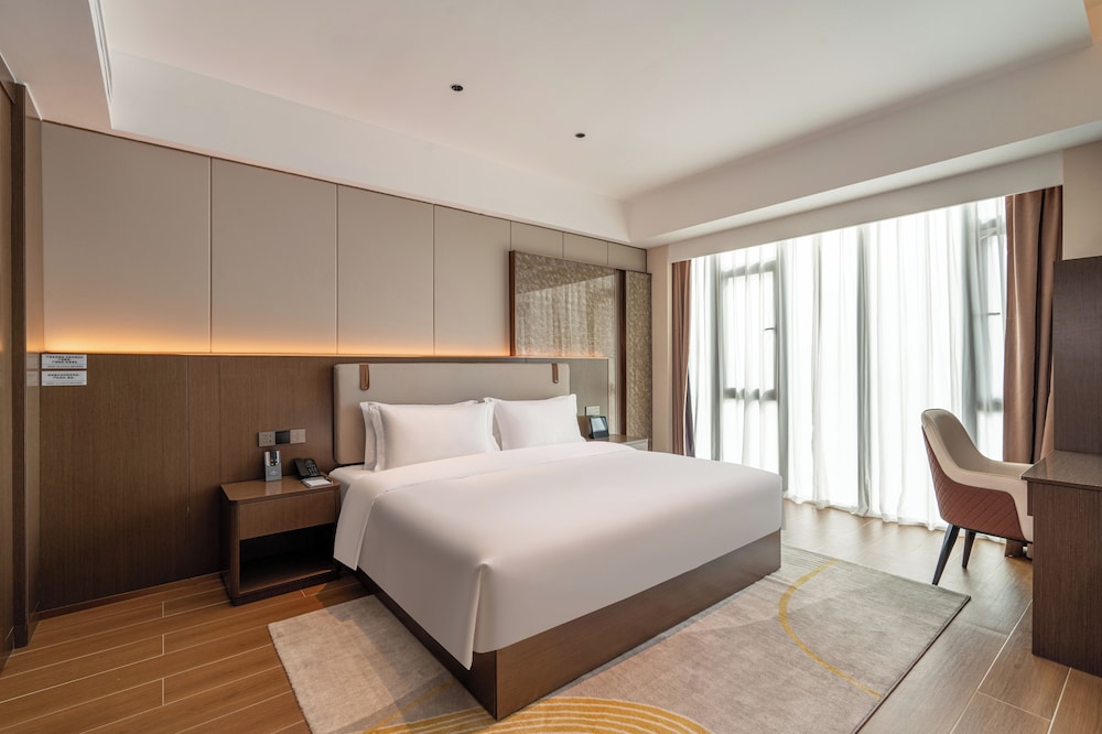 Howard Johnson by Wyndham Zun Ju Hotel Cheng Du 28/61