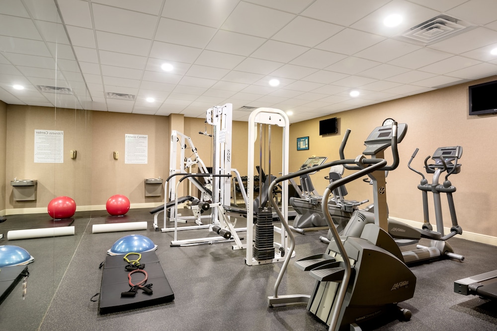 Holiday Inn Ft. Lauderdale-Airport 25/61
