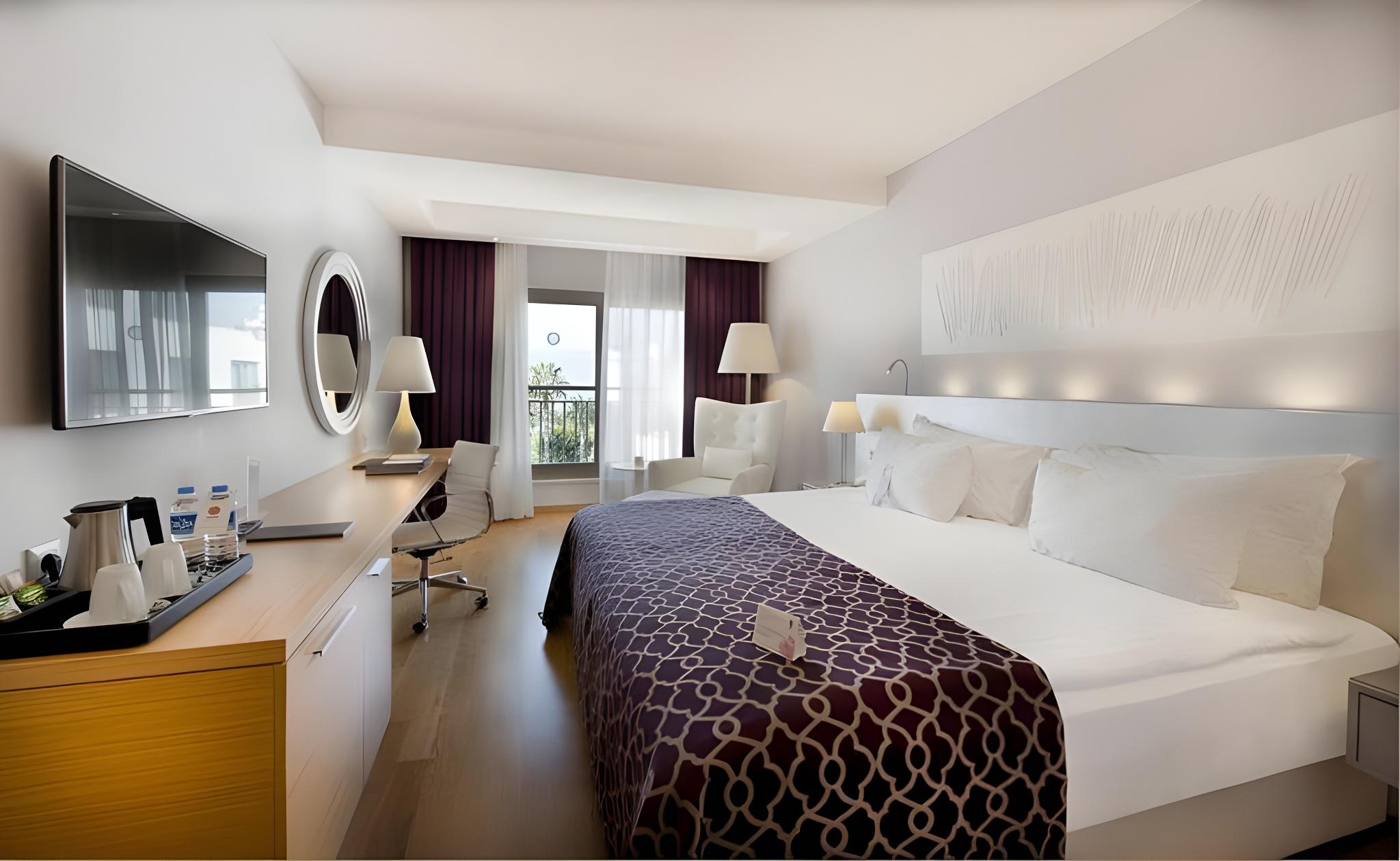 City, Single, Double Bed, Casual View