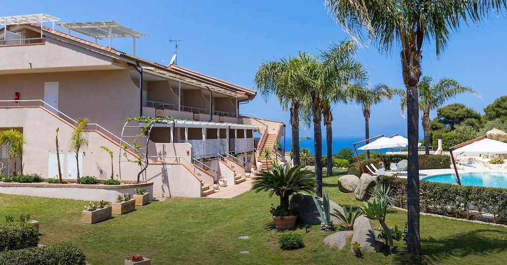 L'arcobaleno Resort 48/65