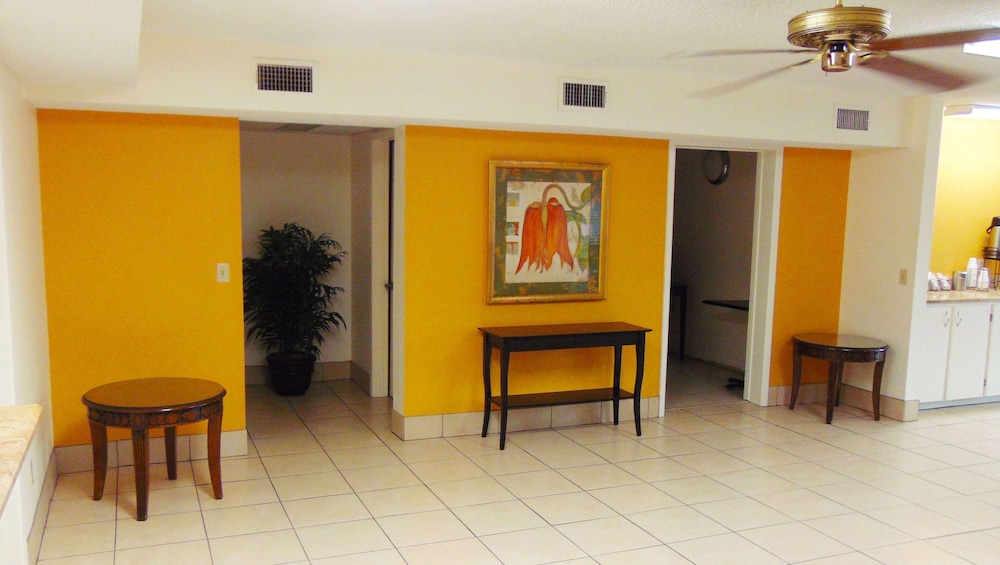 Hotel Brewton 40/49