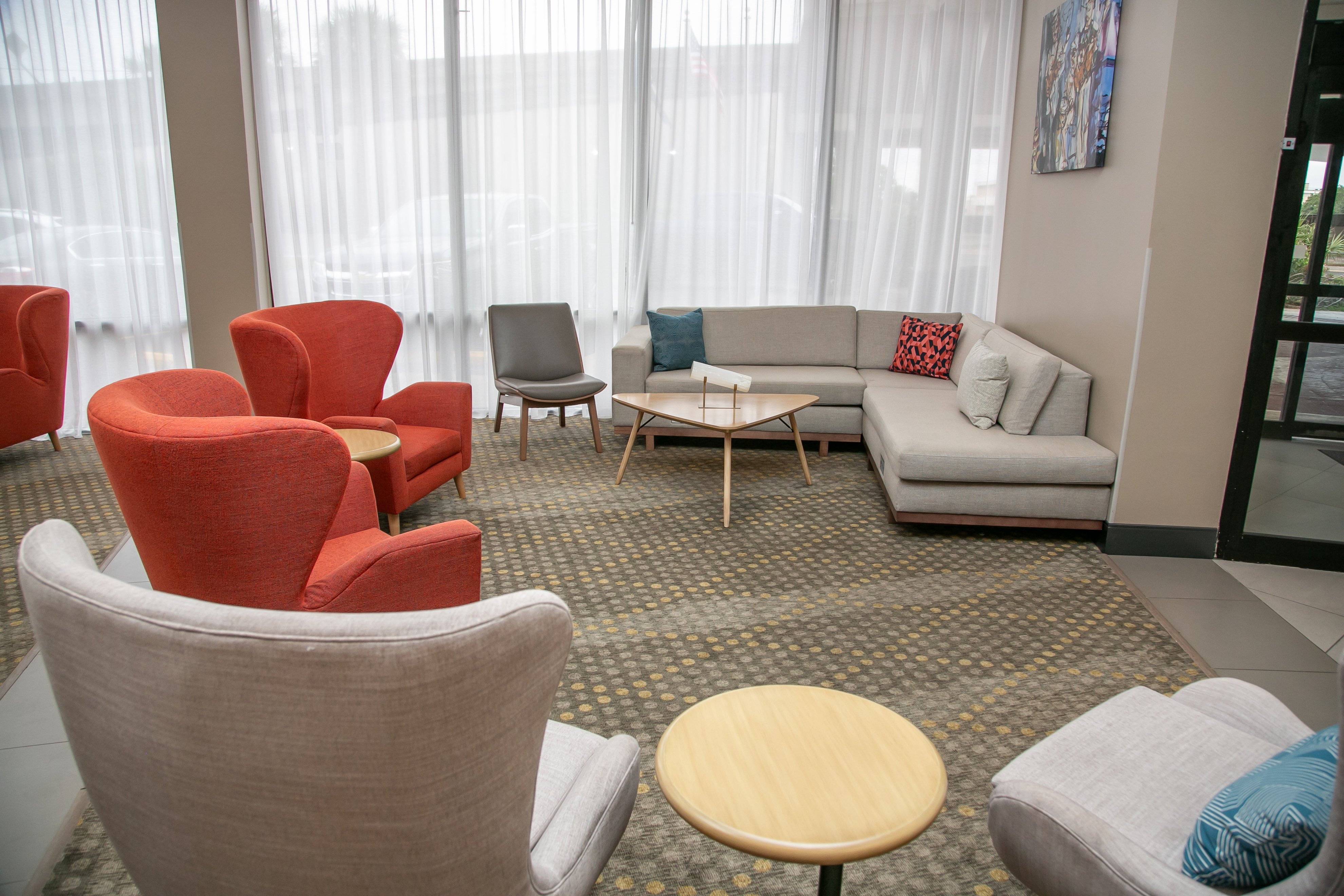 Holiday Inn New Orleans West Bank Tower 56/79