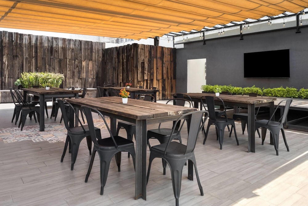 Hotel MX mas roma CDMX, Trademark Collection by Wyndham 42/50