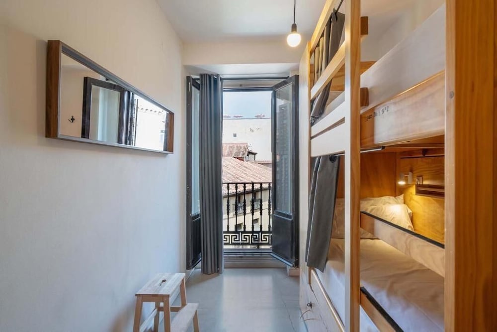 The Hat Hostel 25/46