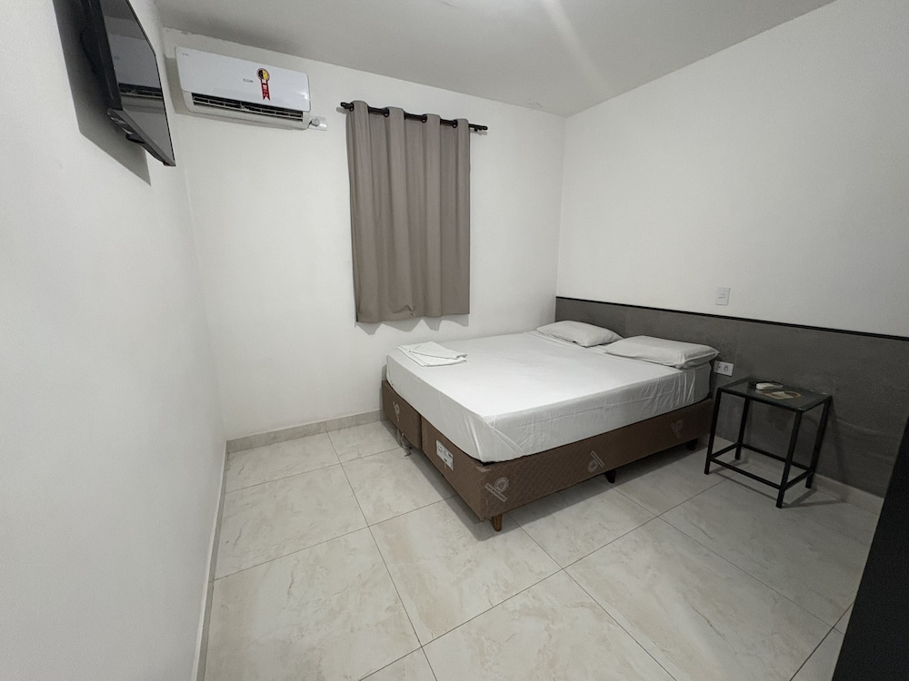 Hotel Paddock 18/55