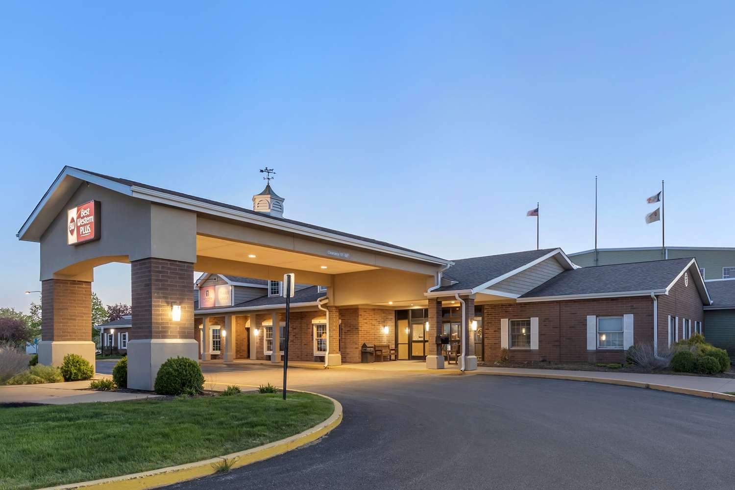 Best Western Plus Steeplegate Inn 2/51