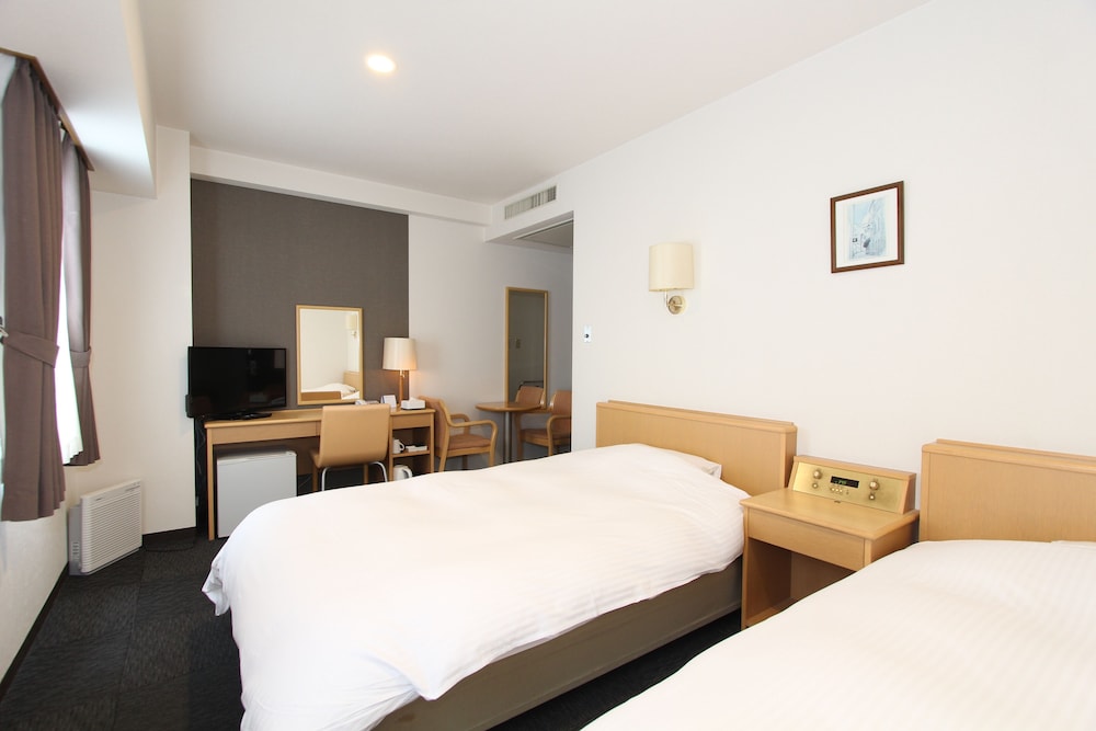 Room, Twin Beds