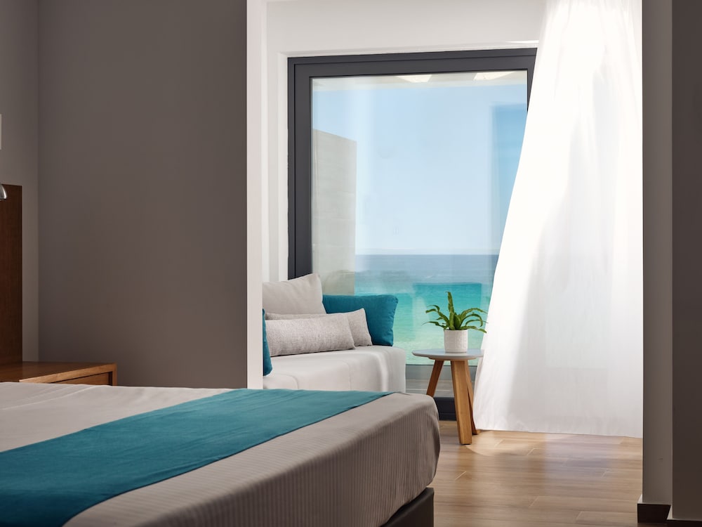 SUITE, PANORAMIC SEA VIEW, SEA SIDE