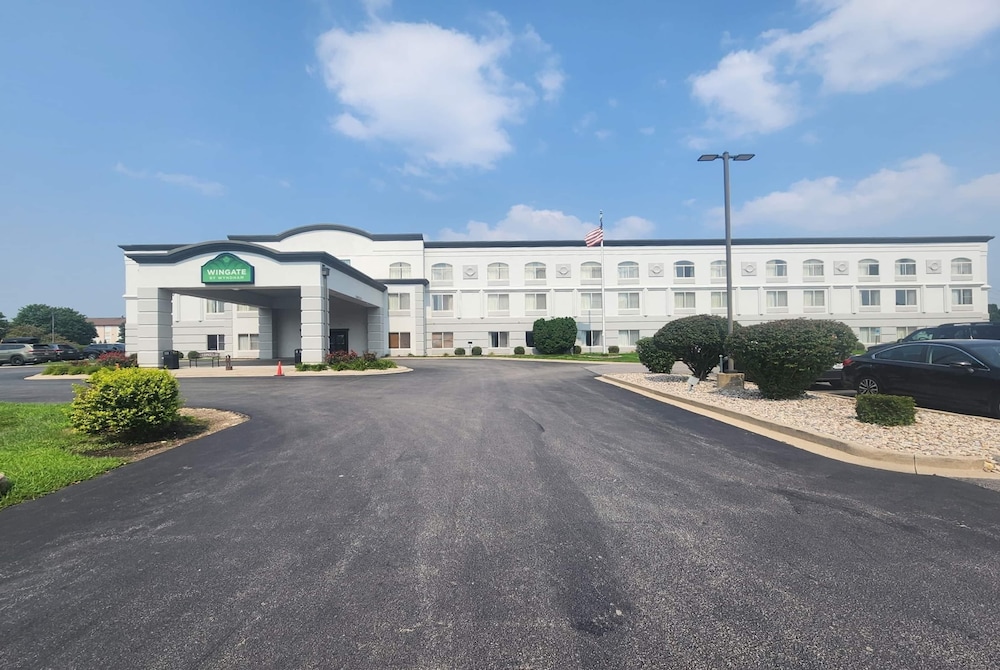 Wingate by Wyndham Joliet 33/37