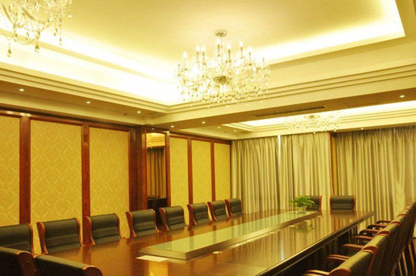 Manhattan International Hotel 20/27