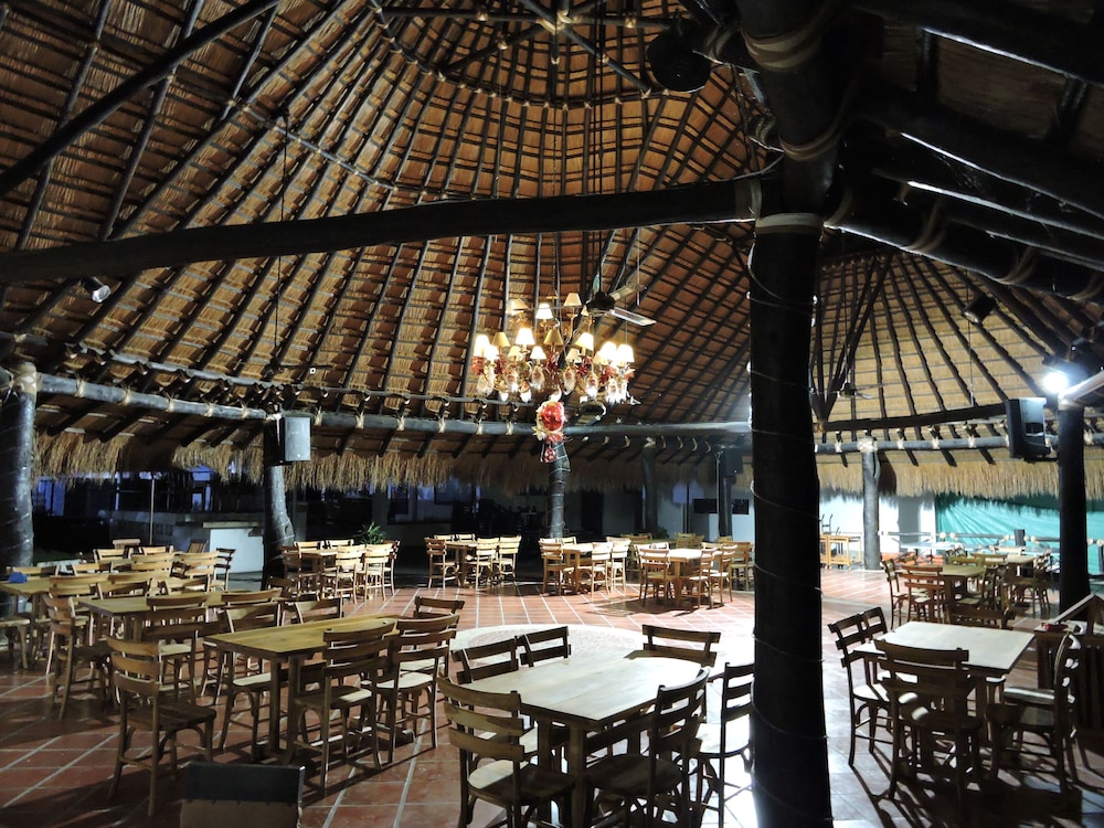 Hotel Melgar Villa Valeria 35/50