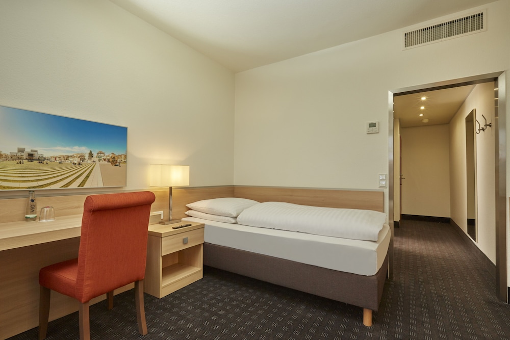 Heiner Hotel Darmstadt 4/31