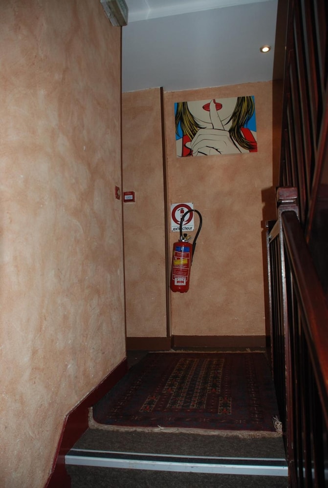 RESIDENCE DE LA TOUR 5/53