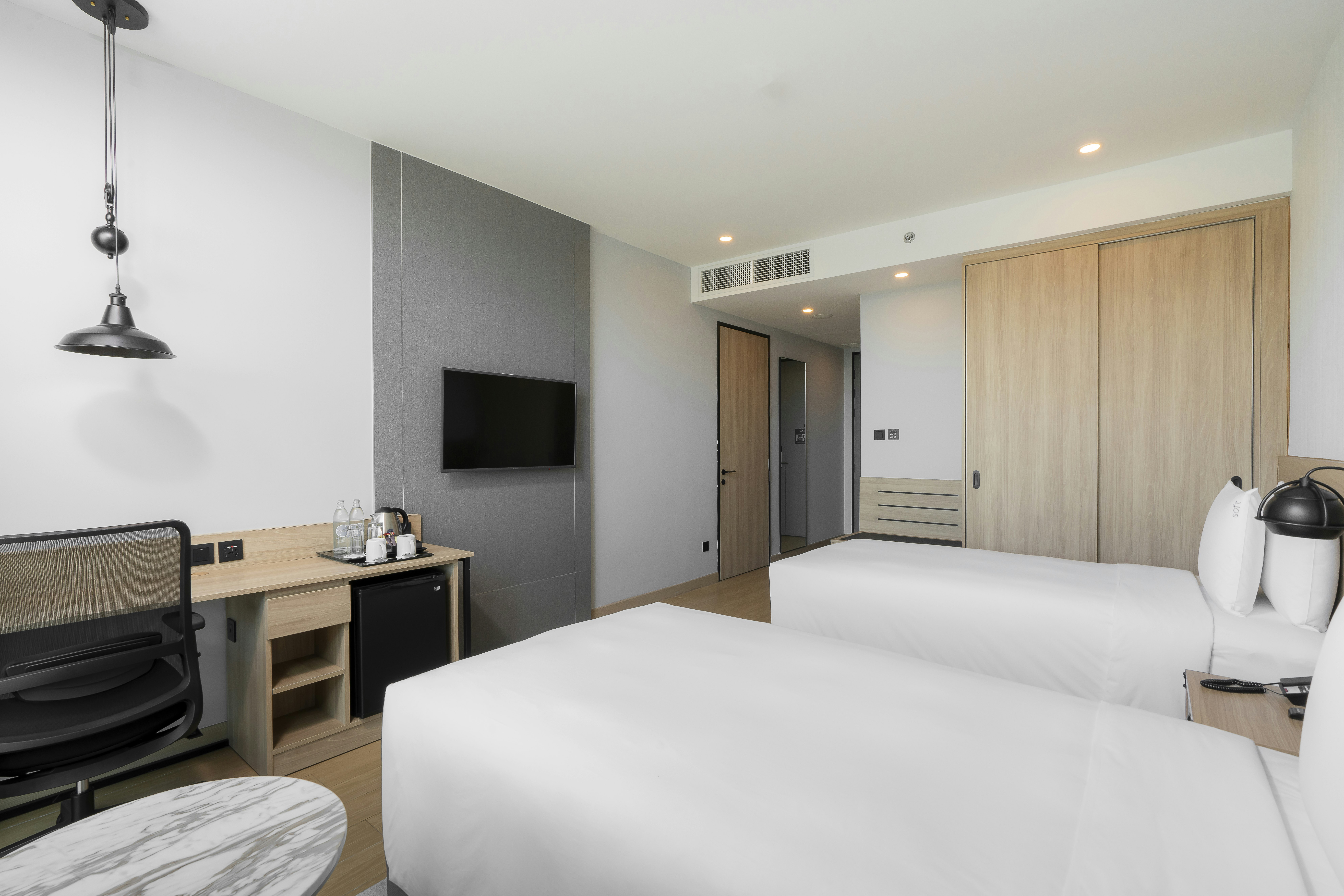 Holiday Inn Suites Siracha Laemchabang 27/78