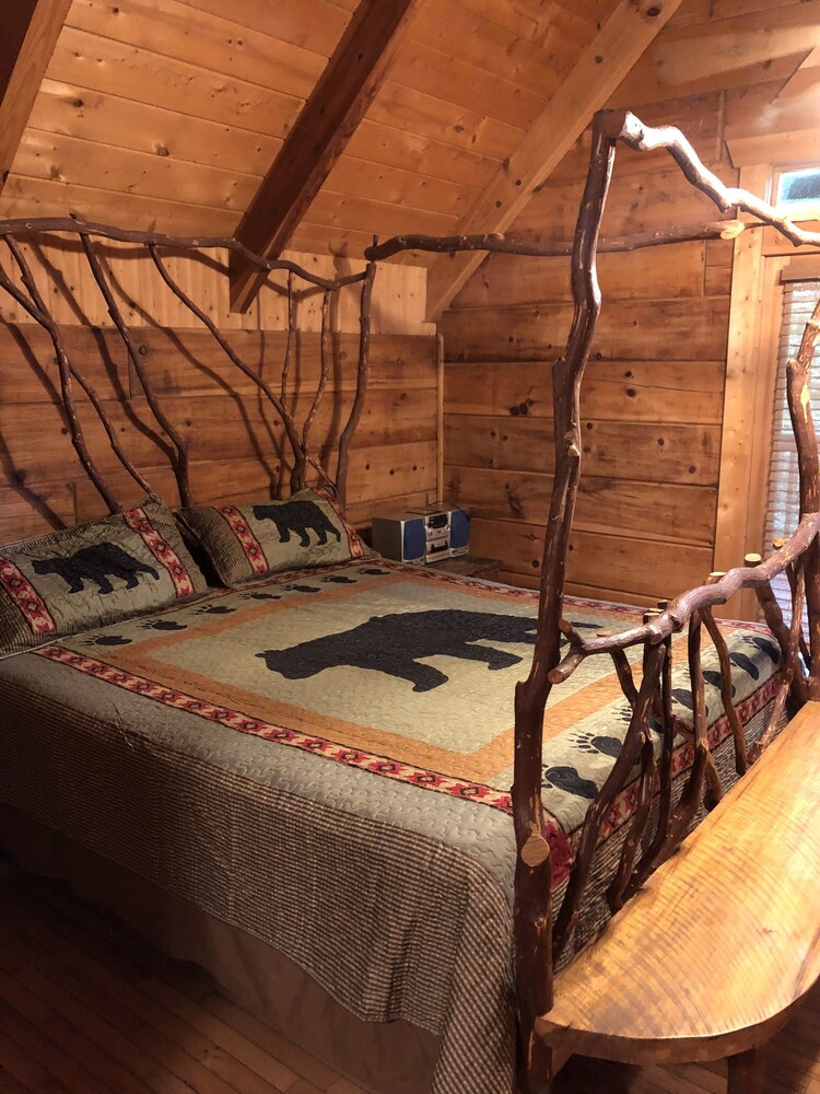 Gatlinburg Adventure Cabins 8/48