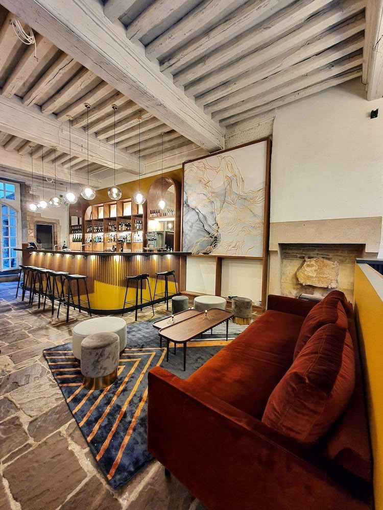 Hotel Philippe Le Bon 53/79