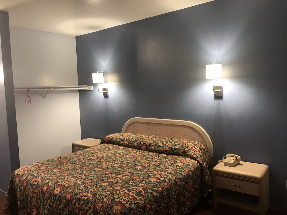 Moonlite Inn Redondo Beach 18/50