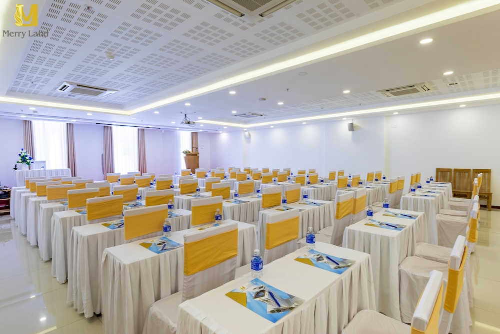 Merry Land Hotel Da Nang 22/29