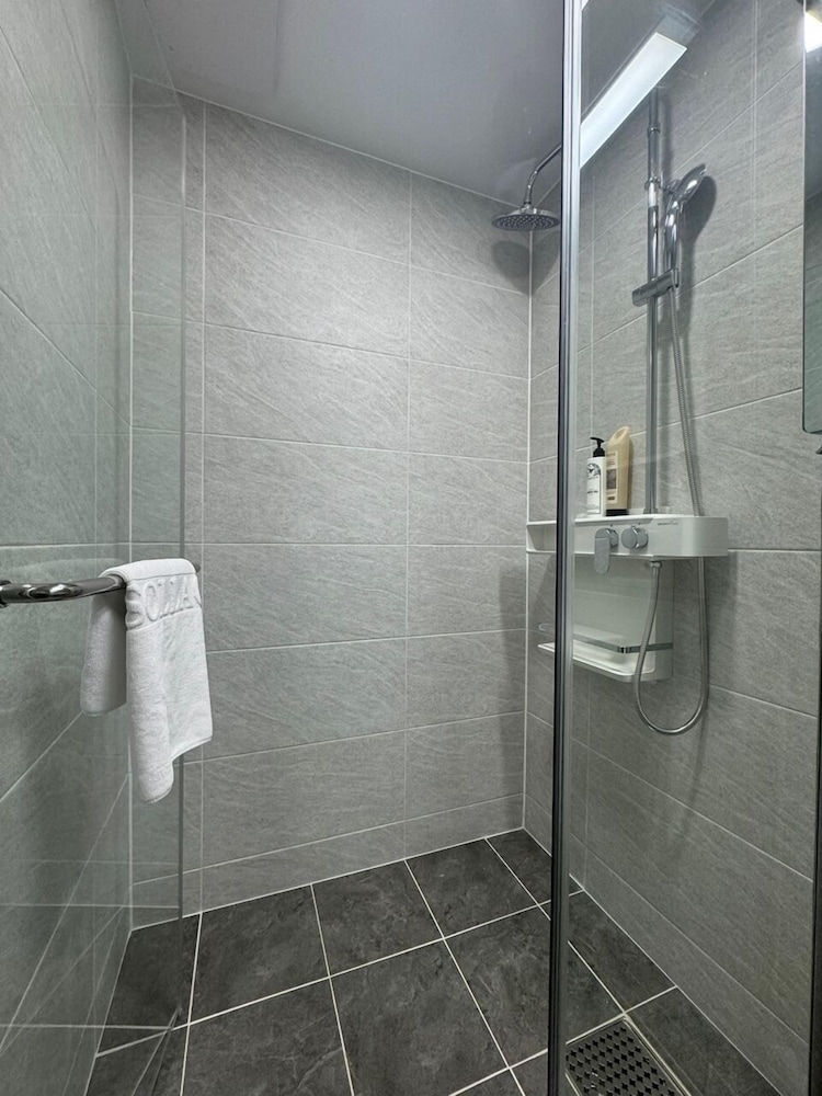 Sollago Myeongdong Hotel and Residence 46/50