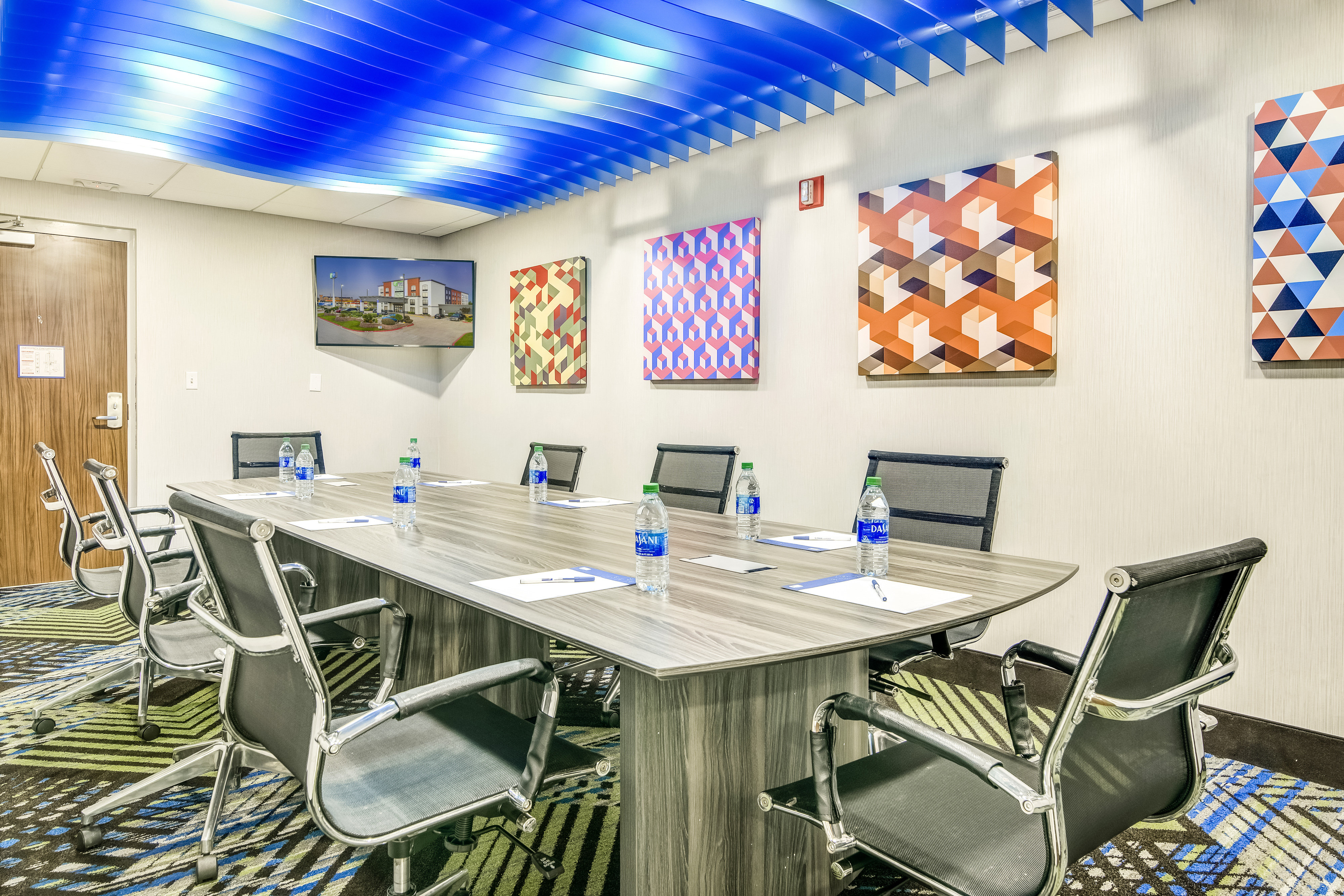 Holiday Inn Express and Suites Longview North 51/58