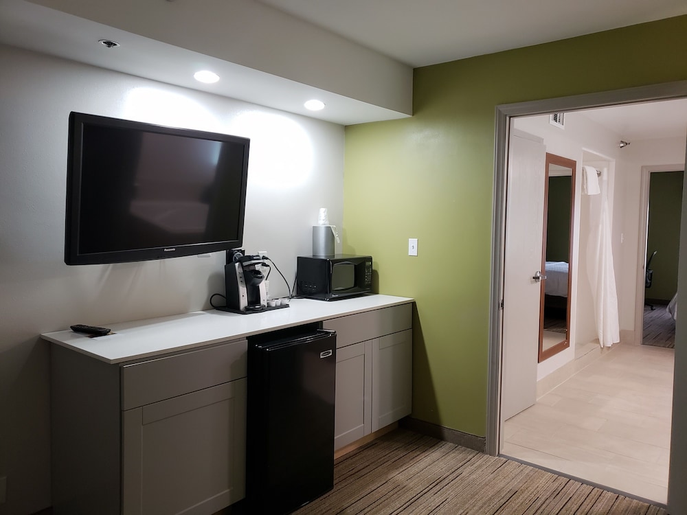 Holiday Inn Express Hotel and Suites Pigeon Forge/Near Dollywood 20/55