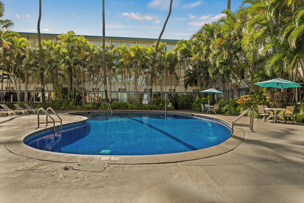 Airport Honolulu Hotel, Trademark Collection by Wyndham 61/63
