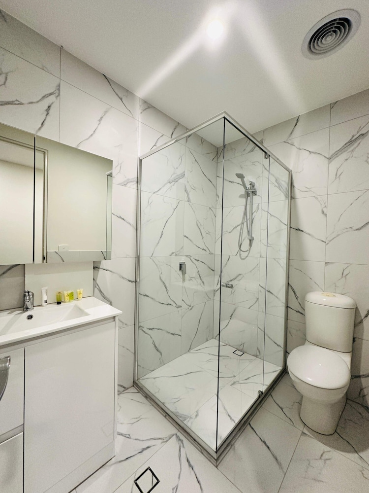 Exodus Dandenong Apartment Hotel 42/50
