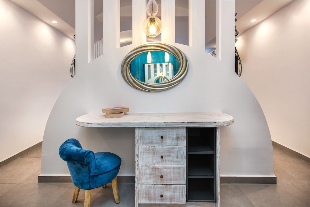 Abasa Suites Santorini 3/61